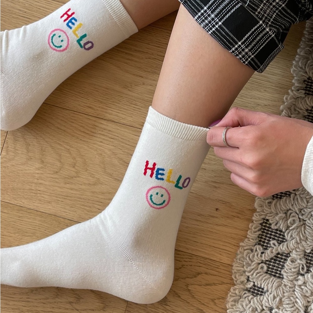 Hello Smiley Socks - Picture 2 of 11